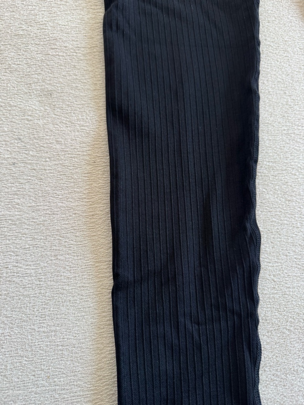 Black Ribbed Seamless Yoga Set Small | 2 Piece Gym Outfit Athleisure - Picture 8 of 8
